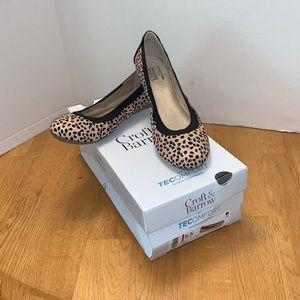 Croft and Barrow womens ballet flats
